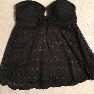 Liz Lange Maternity Swim Suit Top